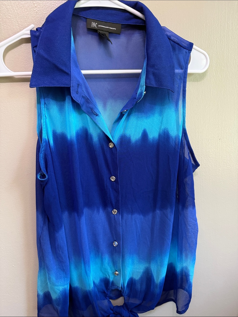 INC International Concepts Blue Ombre Tie-Front Sleeveless Blouse